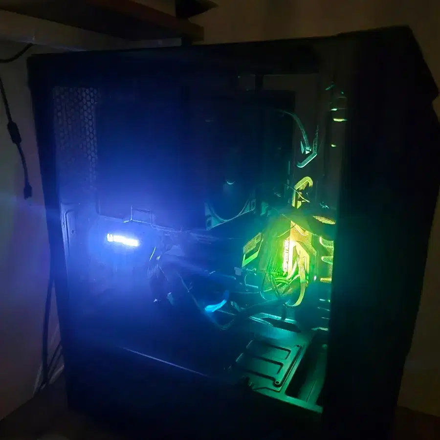 5700X3D, RTX 3060TI 본체 데스크탑