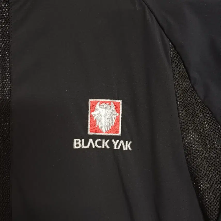 ブラックヤク風防