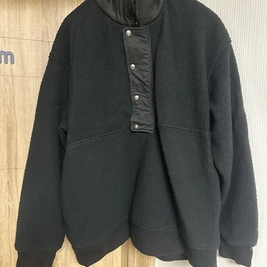[M] 카키스 camper pullover  후리스 블랙
