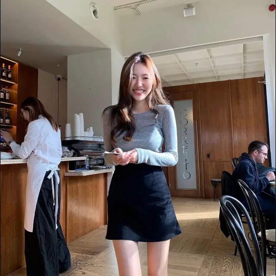 타낫 Volume velvet mini skirt S