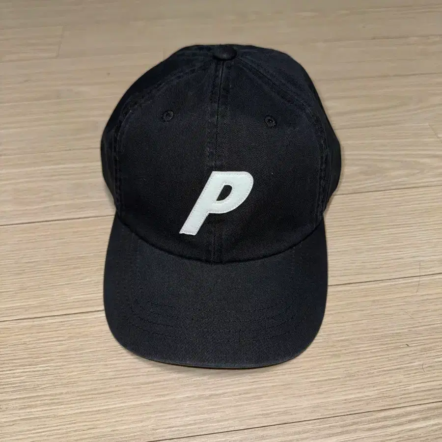 팔라스 26ss P 6 패널 볼캡 블랙 새상품