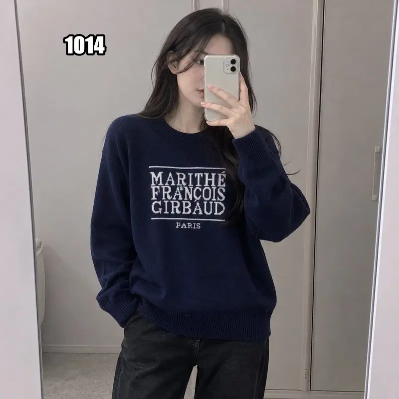L 마리떼 프랑소와 저버 네이비 로고 니트