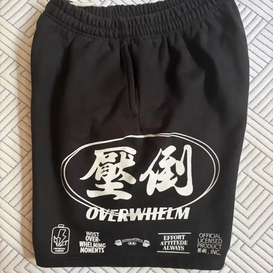 압도 구형 버뮤다 팬츠