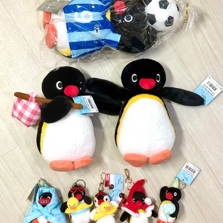 pingua핑구가 축구 중형인형뽑기 열쇠가방고리 키링 인형