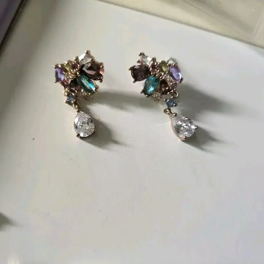 누누핑거스 AURORA EARRING_BEST 귀걸이