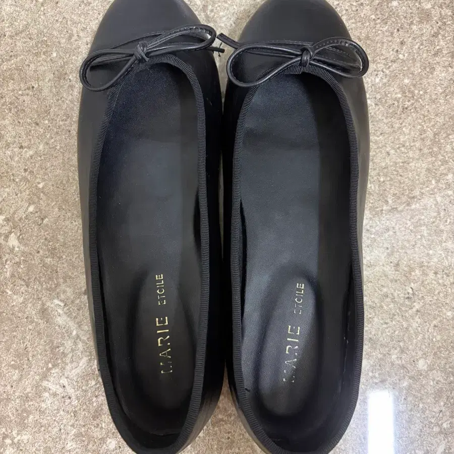 라무어 플랫슈즈