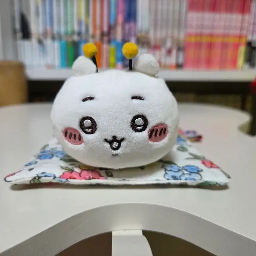 치이카와 먼작귀 꿀벌 치이카와 마스코트