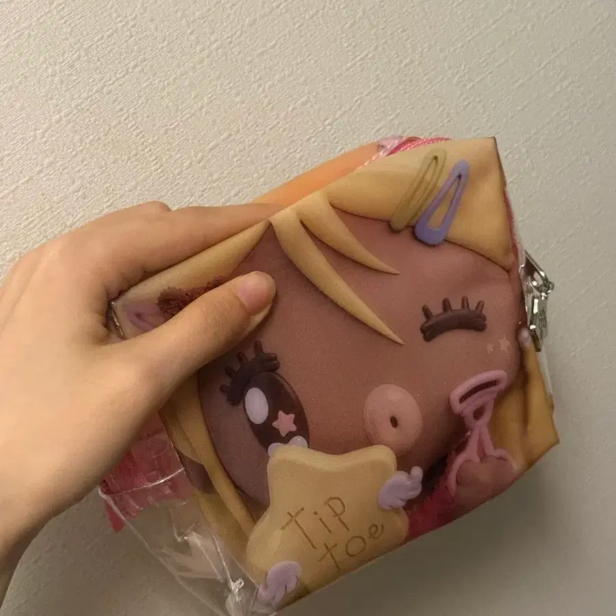 팁토우 하와이안걸 파우치