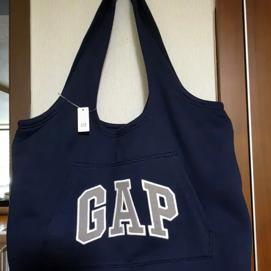 GAP 네이비 후디백 스탠다드