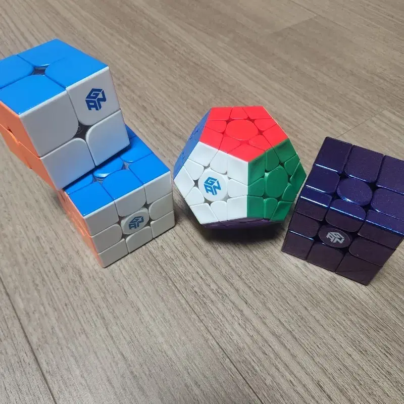 GAN 큐브 4종 세트 (2x2, 메가밍크스, 3x3,미러큐브)