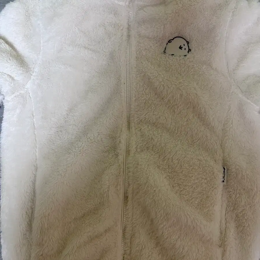 농담곰 후리스