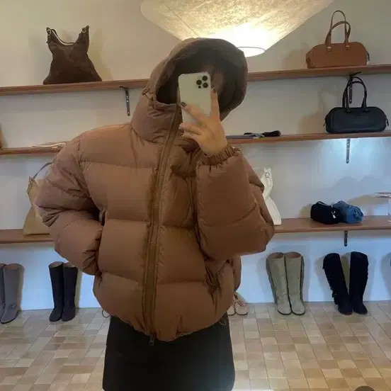 스무드무드 하이눈 푸퍼자켓 패딩 브라운