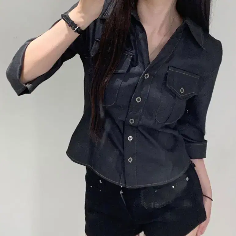 흑청 데님 셔츠
