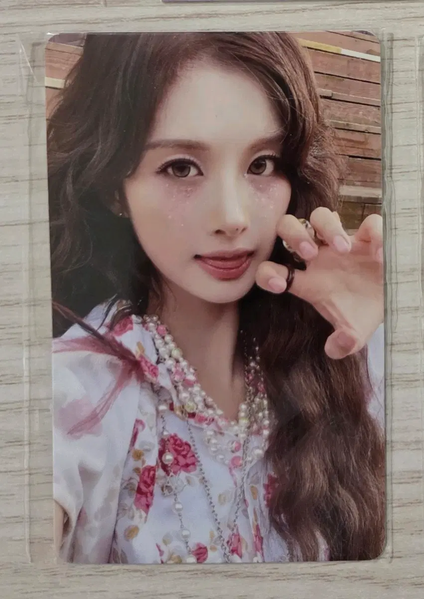 Nmixx NMIXX unreleased photocard pre-order benefit poca sullyoon sowon Strange Muse