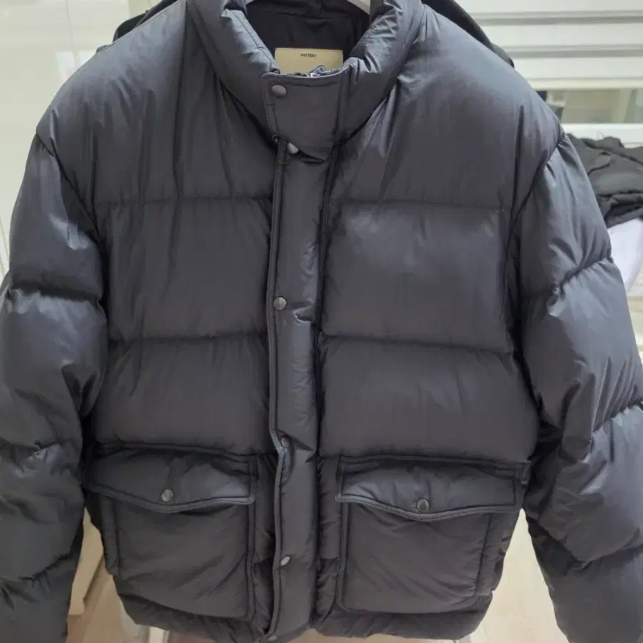 포터리 러스틱푸퍼 24fw 차콜 2사이즈