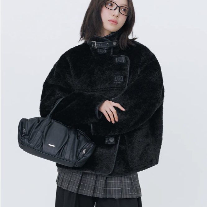 [새상품]송이송이x미세키서울 무스탕 블랙 Diagonal reversible shearing jacket