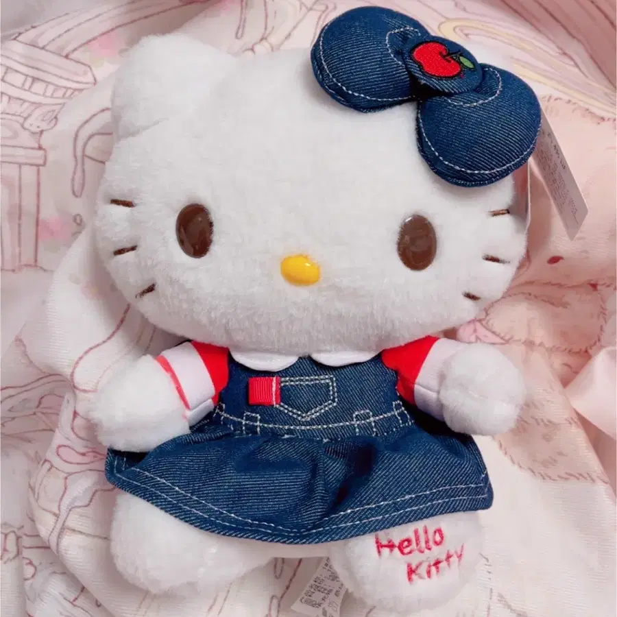 데님 헬로키티 인형
