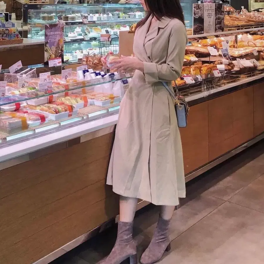 스웨이드 베이지 랩 롱스커트 원피스