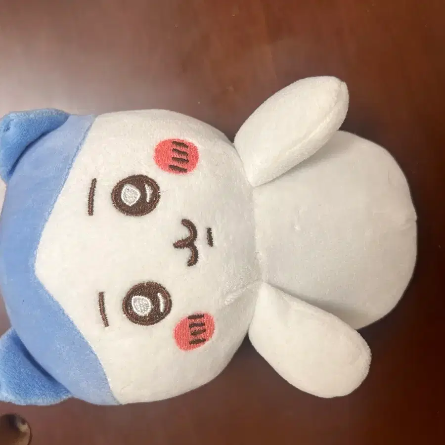 하치와레 안아줘요 인형