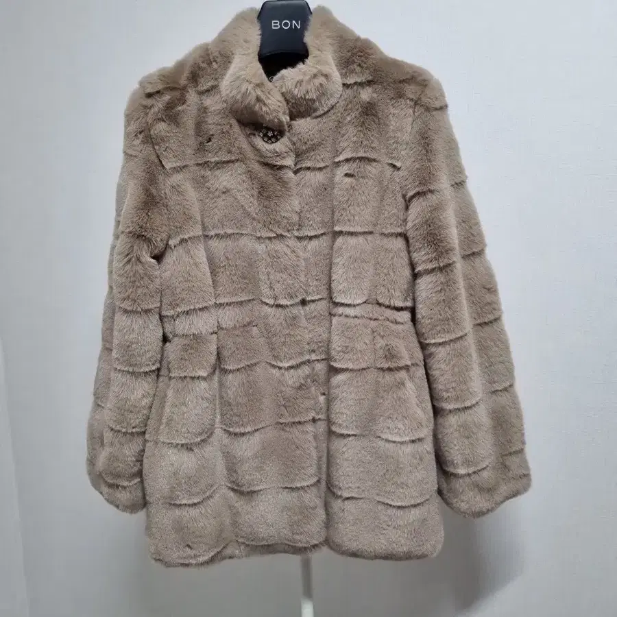 여성 겨울 똑닥이 퍼 코트 자켓 XL