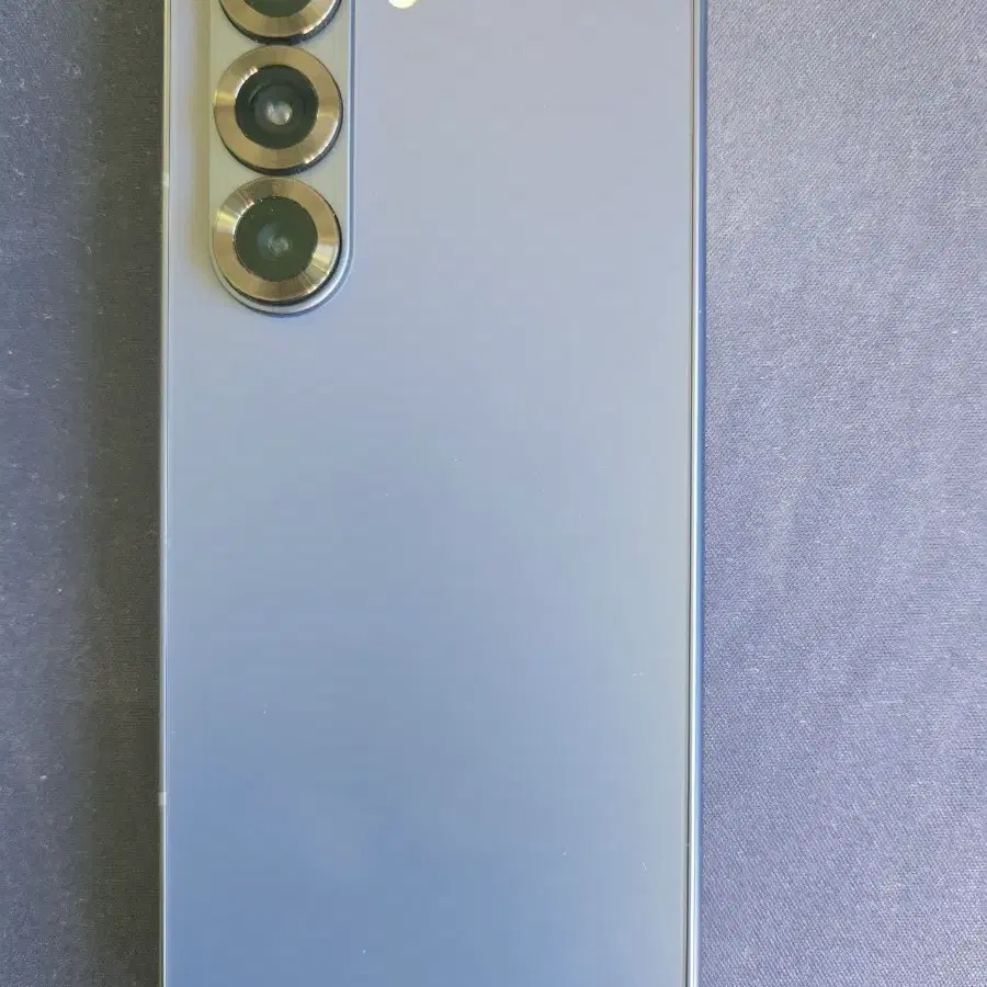 삼성 갤럭시 z폴드6 s급 256GB (리퍼폰)