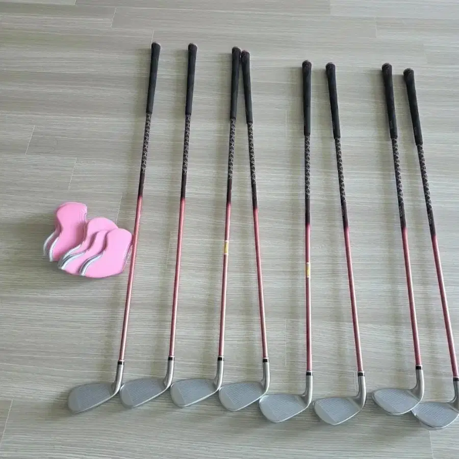 젝시오 mp1300L 아이언 8개 세트여성용 5-9,P,A,S 커버포함