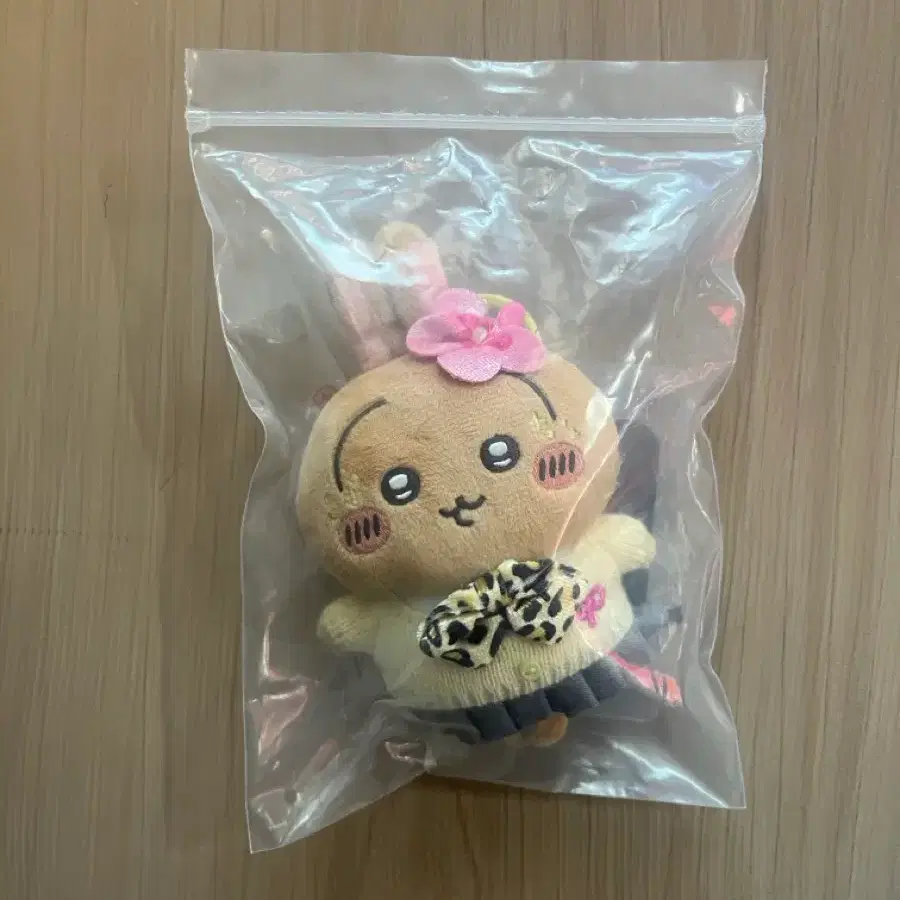치이카와 갸루 9090 우사기 마스코트 인형 키링 정품