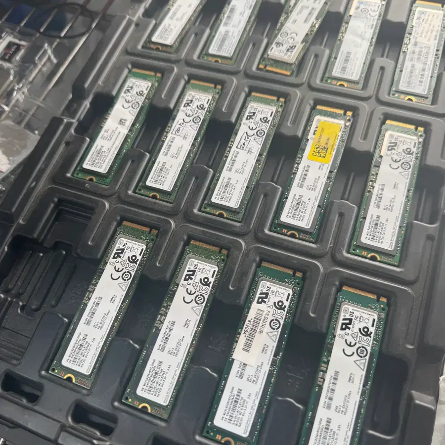 SSD HDD 하드 사타 NVMe 저장장치 매입 구매 삽니다