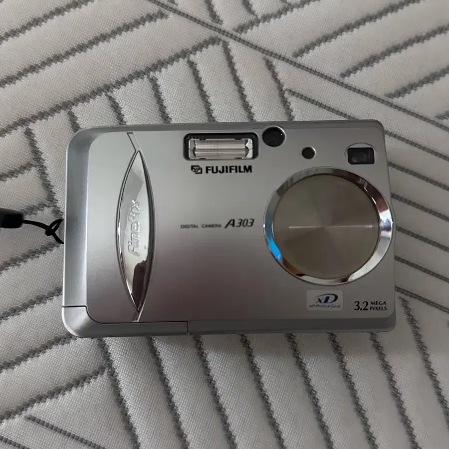 후지필름 파인픽스 A303 FUJIFILM FinePix A303