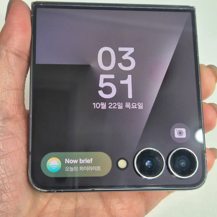 갤럭시Z플립7블랙943509서면중고폰 512기가