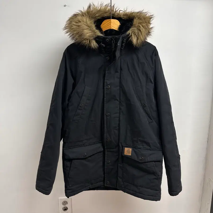Carhartt 칼하트 WIP 트래퍼 파카 퍼후드 겨울야상 블랙 M사이즈 J77