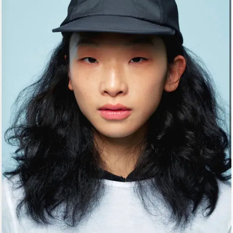 OS) 아모멘토 에어리 캡 블랙