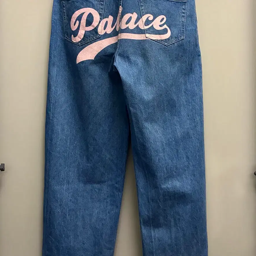 (34)Palace 팔라스 체인 스크립트 백로고 진 스톤워시 데님