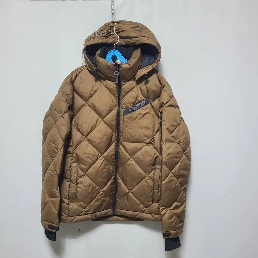 ㅂ22 디스커버리패딩