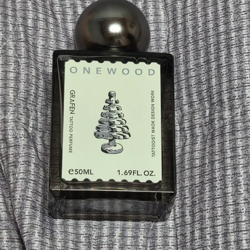 グラフェンタトゥーパルファムワンウッド50ml