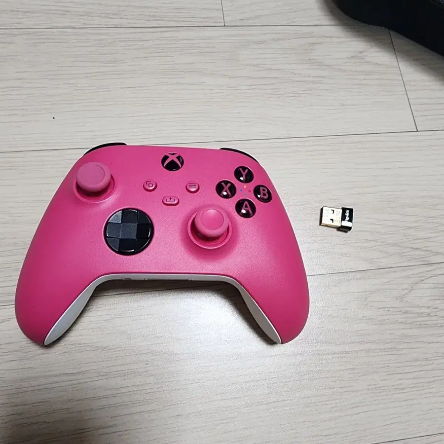 xbox 4세대 딥핑크 + 무선 USB