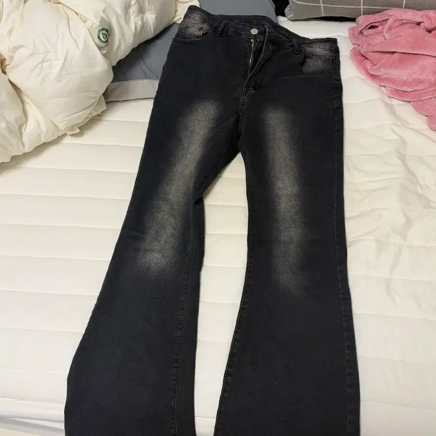 부츠컷 흑청 청바지 블랙 워싱 L