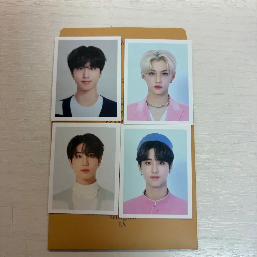 스트레이키즈 증명사진 양도 필릭스 한지성