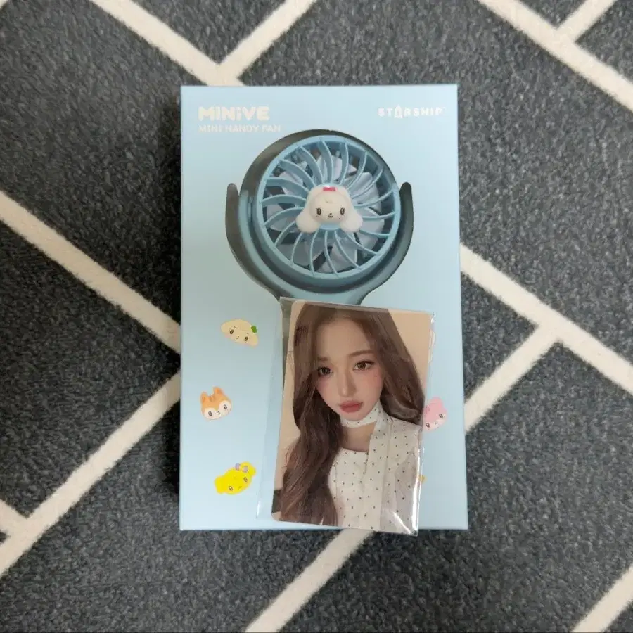 ive 아이브 미니브 팝업 장원영 원영 체리 미니 핸디팬 선풍기 포카 포토카드 minive