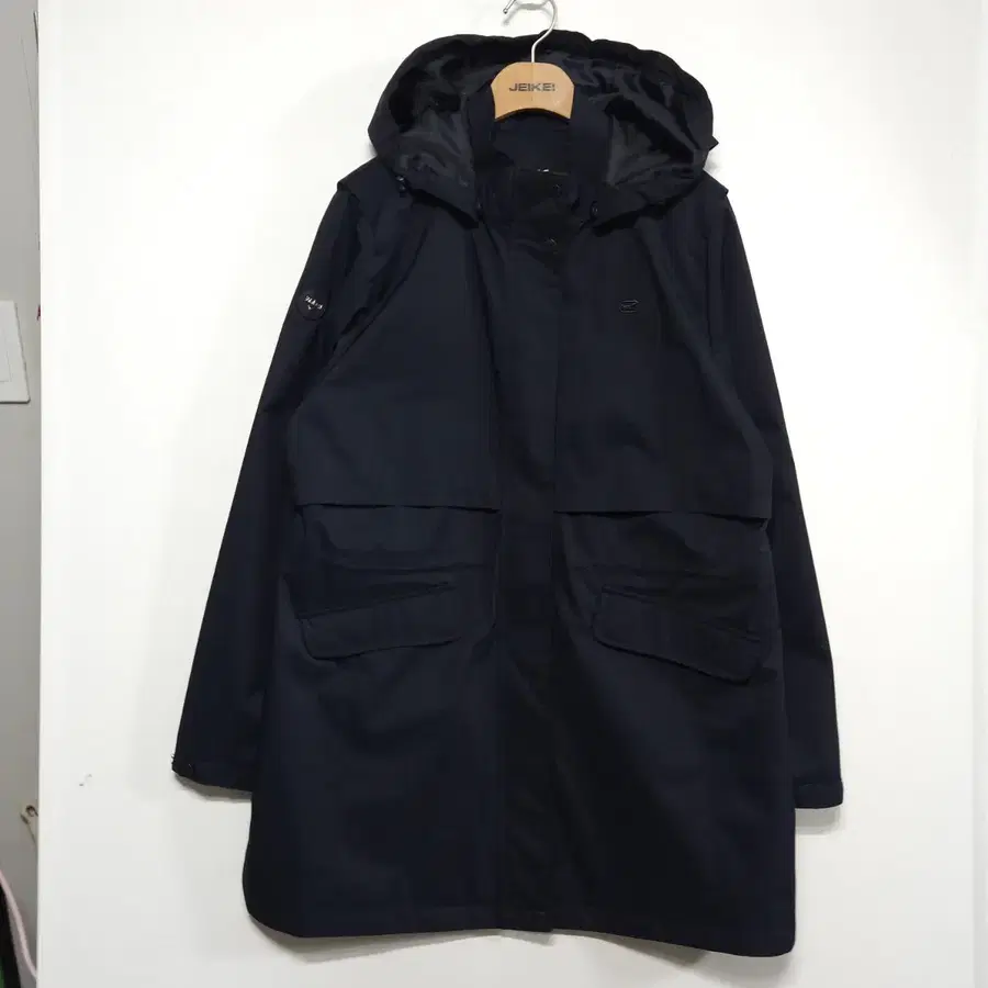 울시 24FW 여성 66 블랙네이비 후드 롱 바람막이 야상