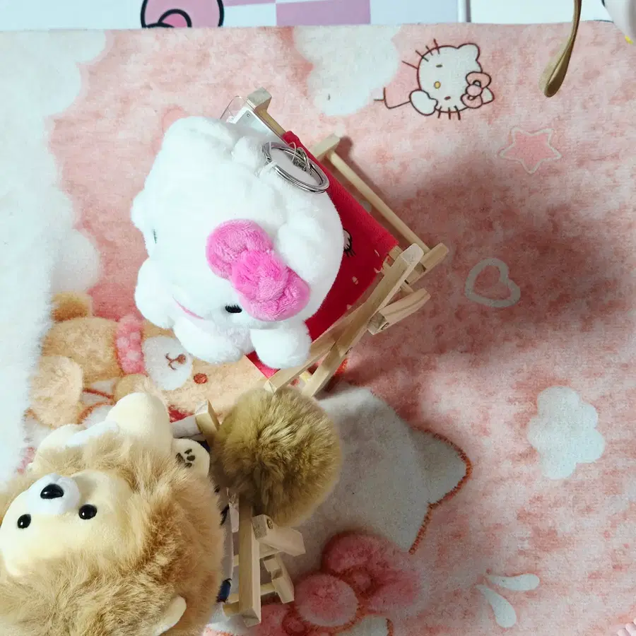 인형의자 피규어의자