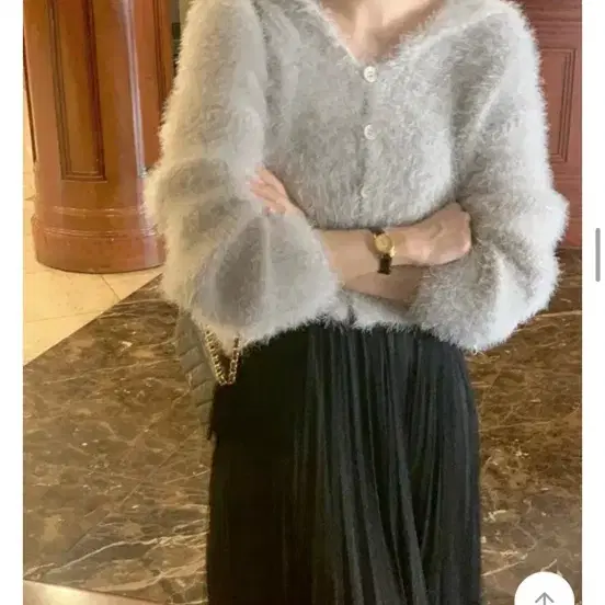 세일러 솔잎 퍼 가디건 앙고라 크롭 니트가디건 베이지