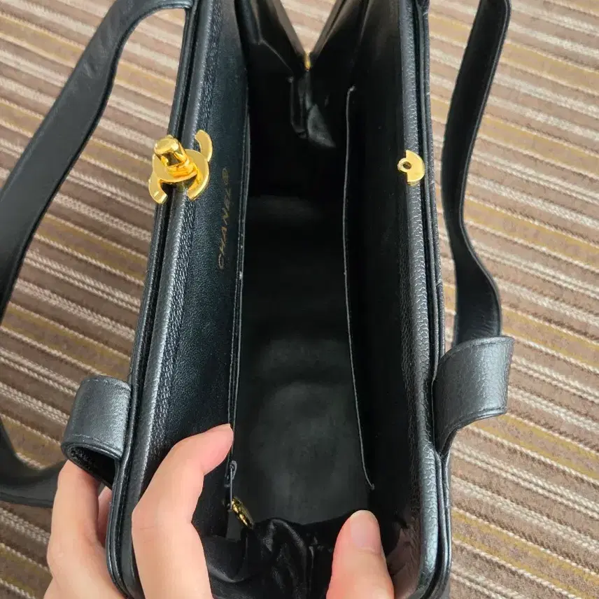 샤넬 빈티지 숄더백 사진 6
