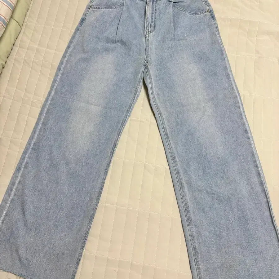 미쏘 와이드 핏 데님 24