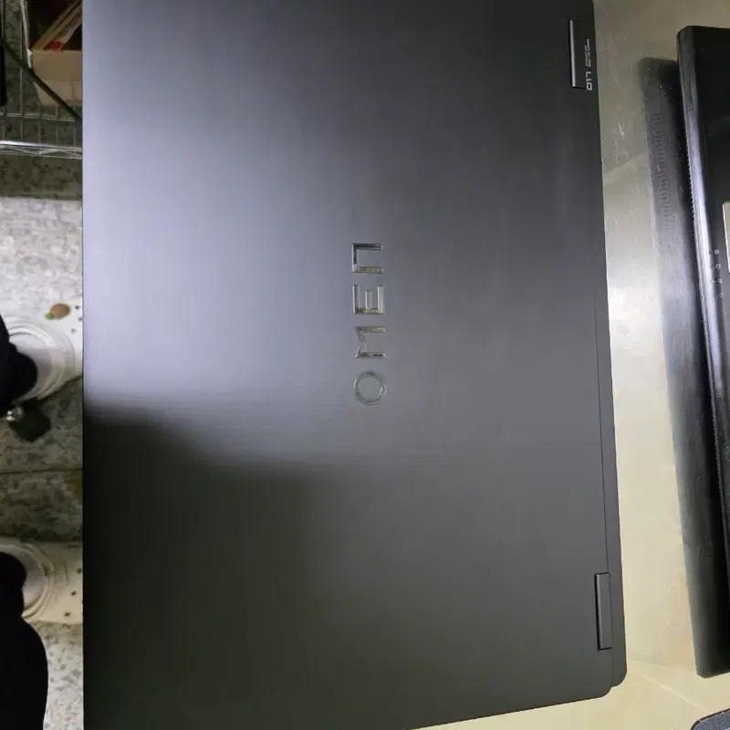 신품급 오멘17 게이밍 노트북 AMD Ai 9 365w 32램 RTX5070 SSD 512GB