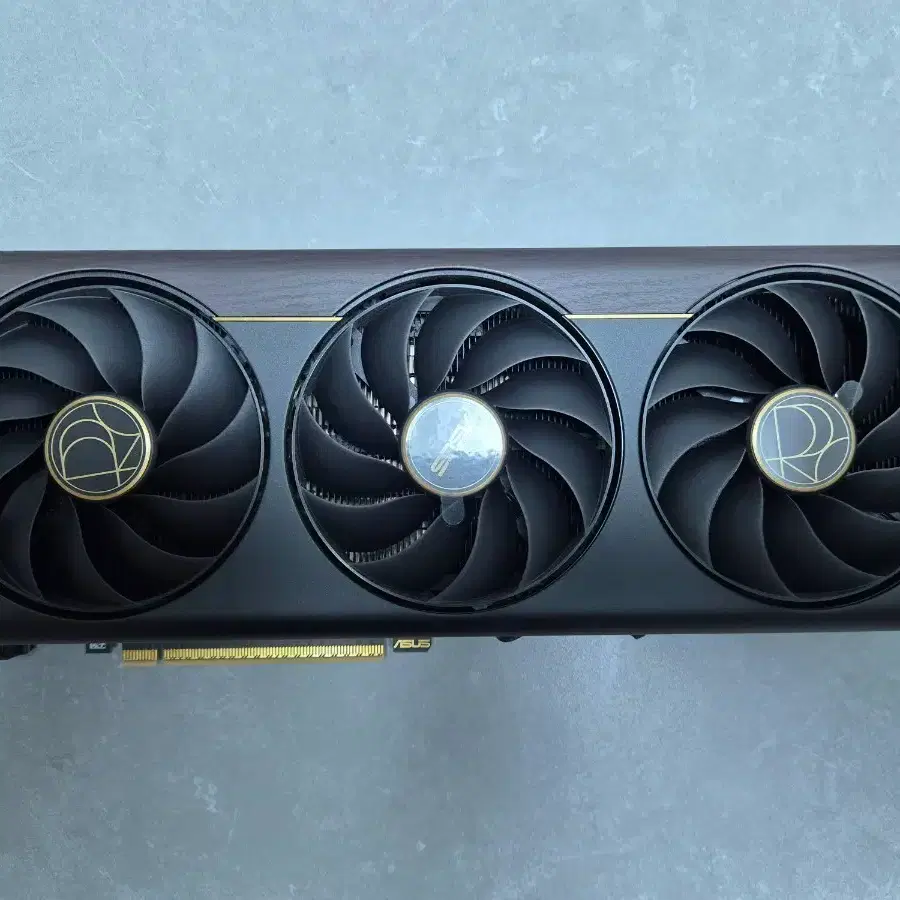 asus proart rtx5080