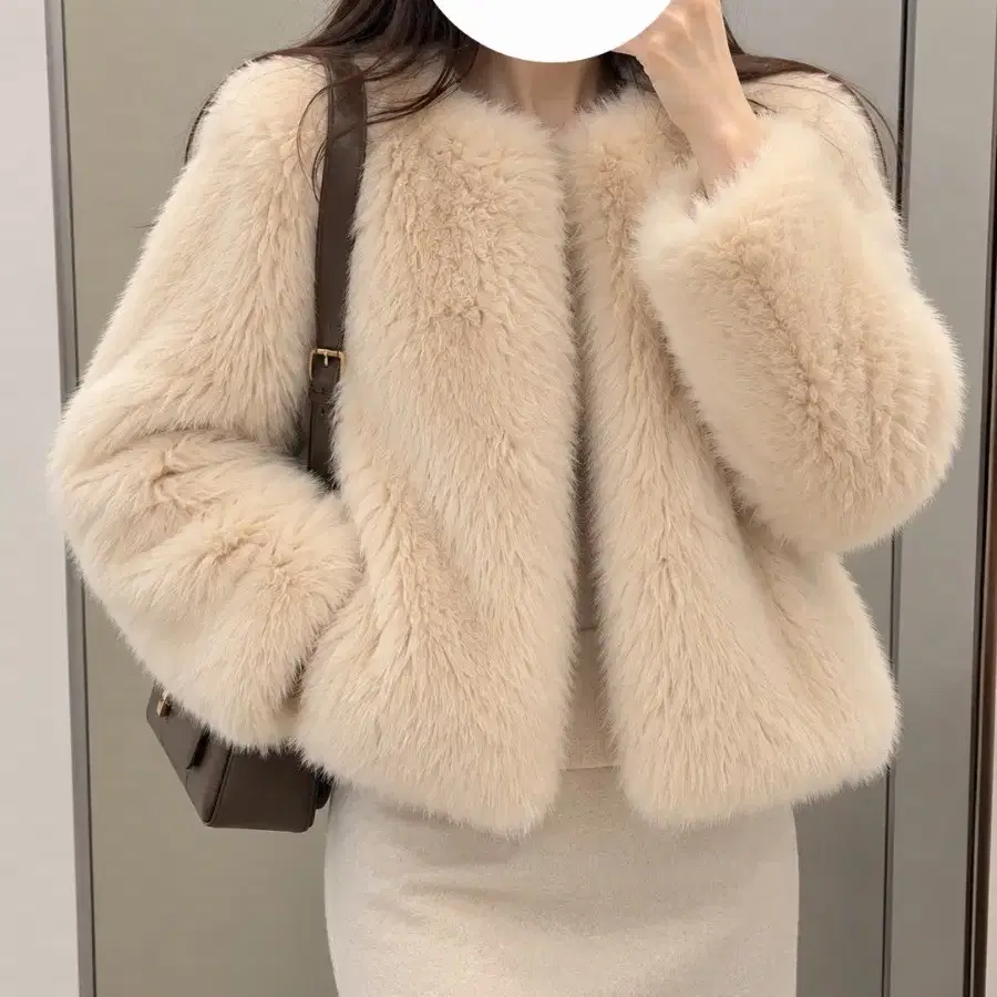 23F/W 미샤 천연모피 무스탕퍼자켓 코트