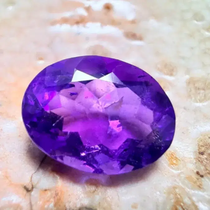 No.6373 천연 고퀄 브라질 자수정 다이야몬드커팅 4.8ct