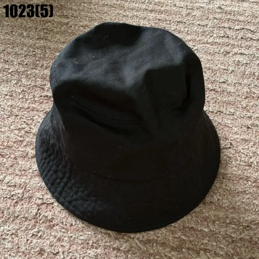 검정색 버킷햇 1023