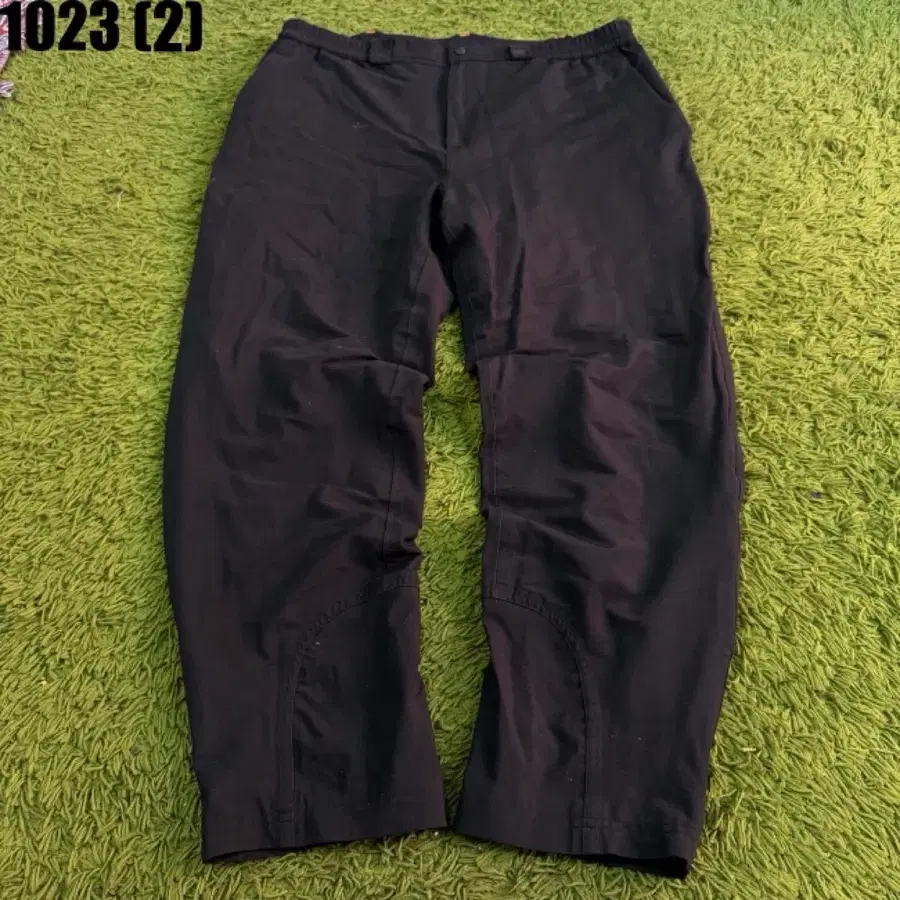 밀렛 검정색 바지 1023